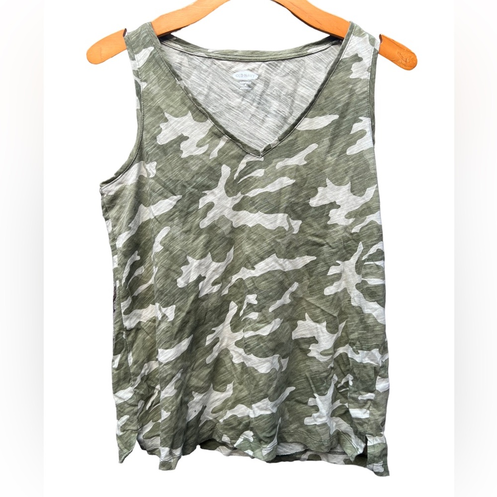 ⭐️⭐️⭐️4 for$12⭐️⭐️⭐️ Old Navy Tank Top Camouflage Size S
